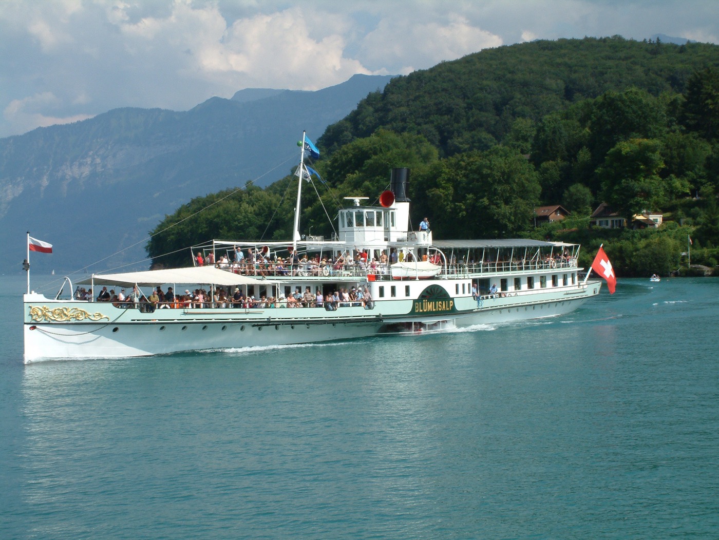Blümlisalp on Lake Thun